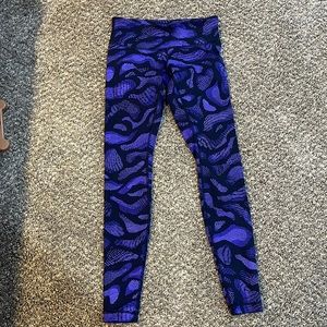 Lulu lemon size 6 leggings